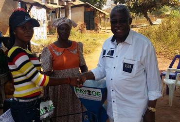 Ms Aishat Odegbaro with Dr Nwanze-2nd FAYODE  beneficiary